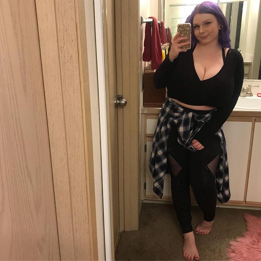 25P Chubby fat fucker cassie