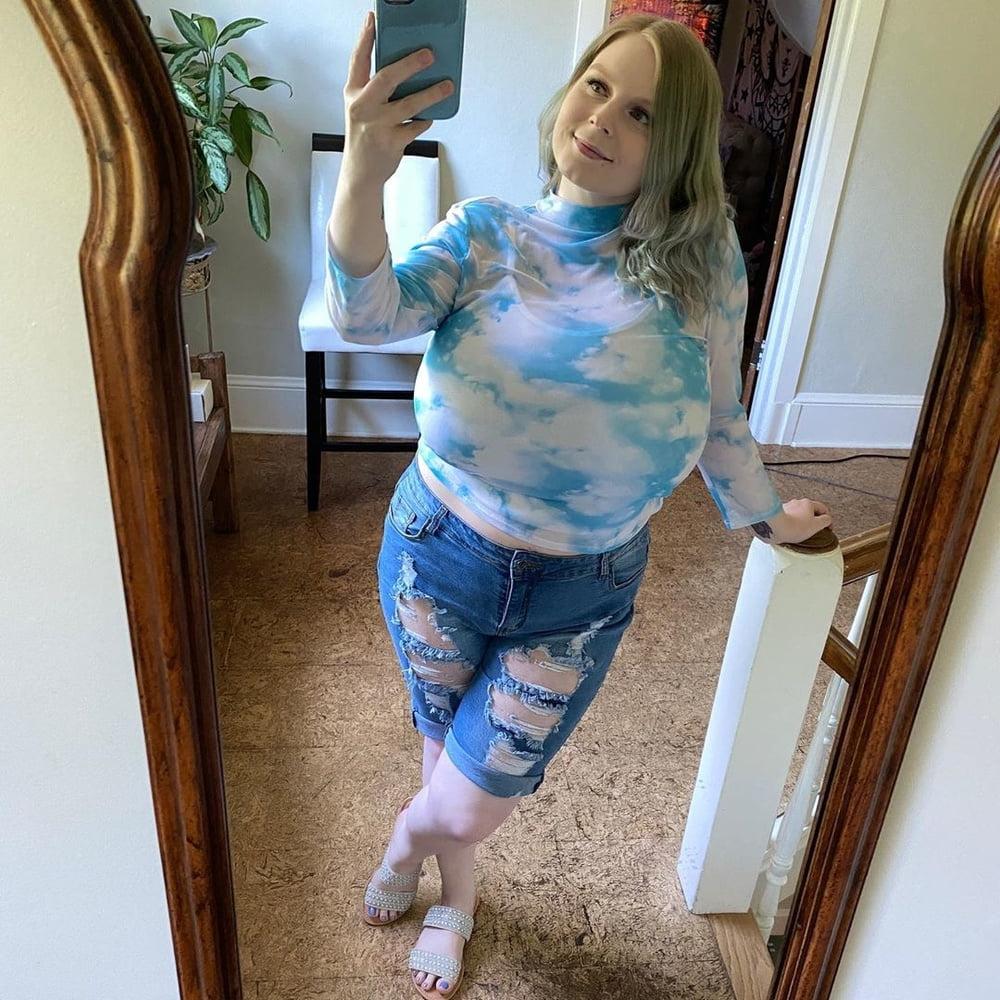 25P Chubby fat fucker cassie