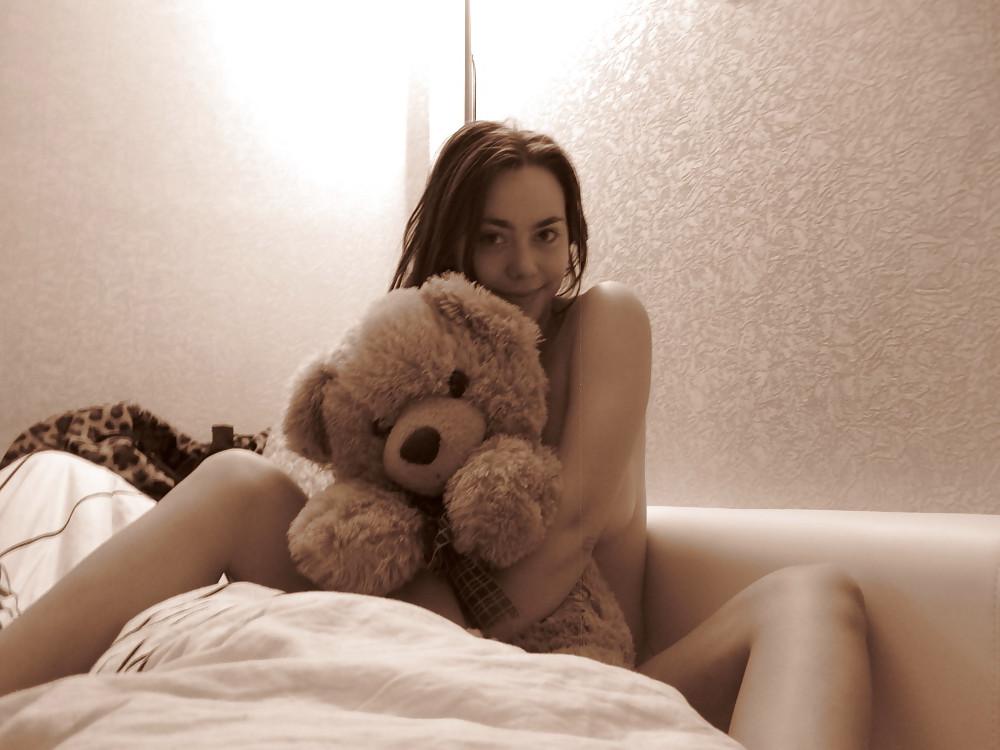 25P Cute girl