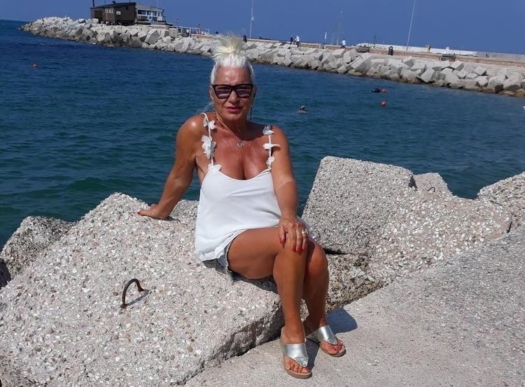 22P Granny goddess update. More pics found