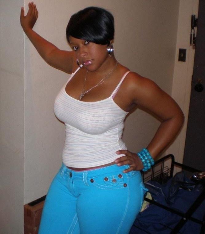 25P BBB Big Black Boobs the dressed gallery!