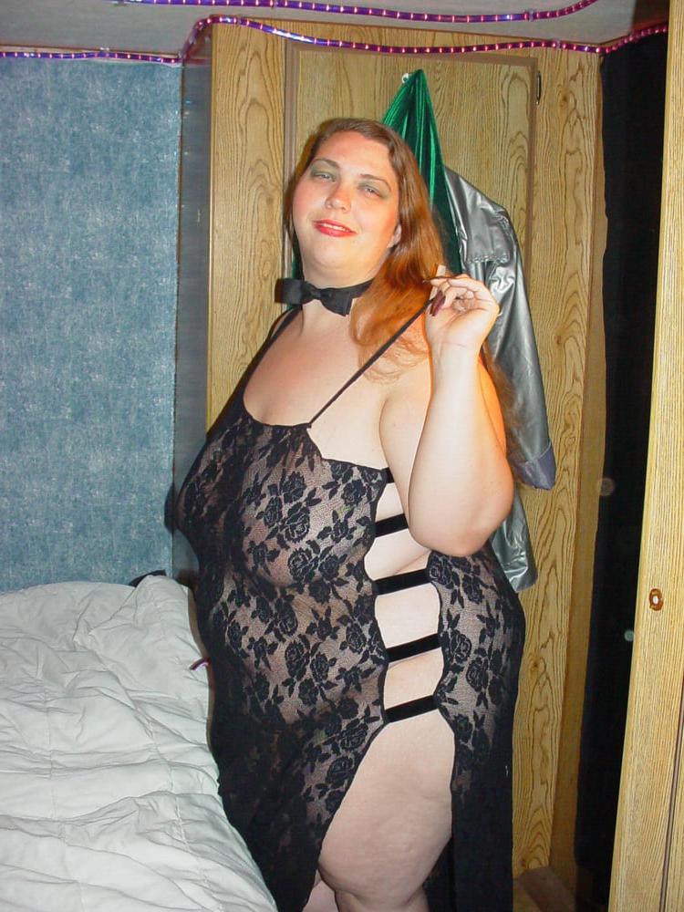 25P Pretty curves, ass, feet and more #7.
