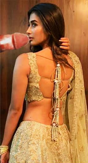 25P Pooja Hedge Voluptuous Queen