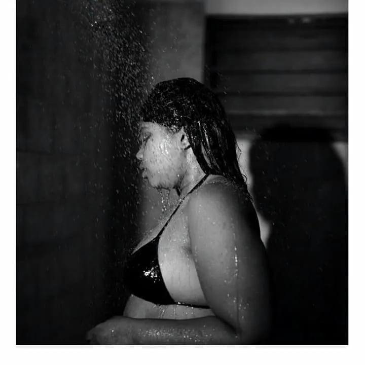 25P Sexy Chubby Insta Babe