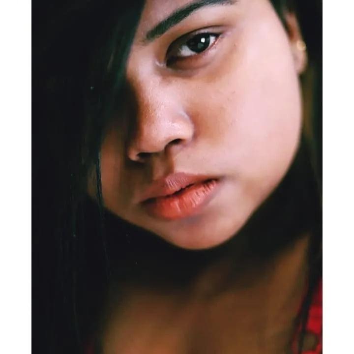 25P Sexy Chubby Insta Babe