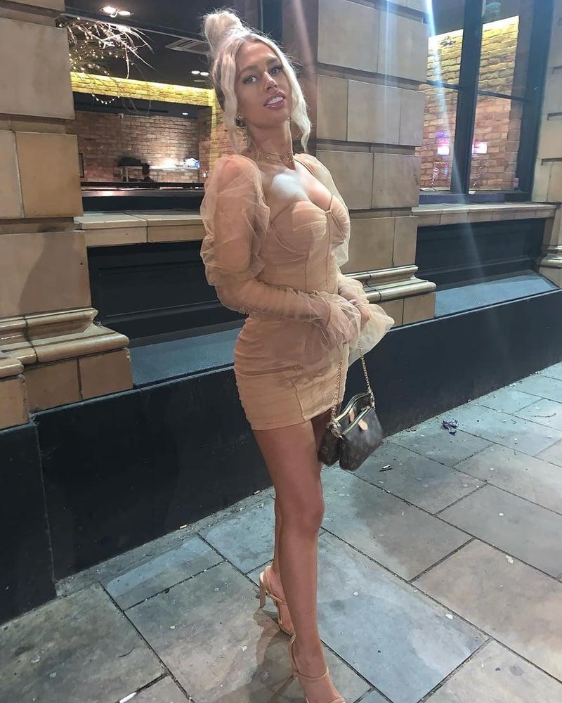 25P Sexy British Sluts Night Out Tits Ass Heels