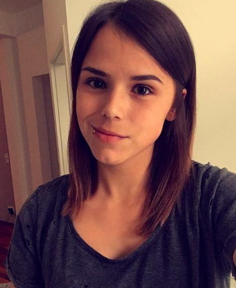 11P Rimjob Queen