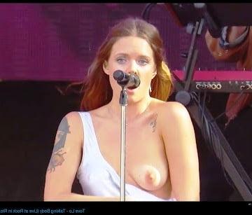 25P Tove Lo topless singer