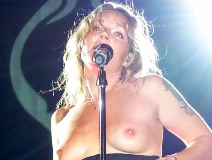 25P Tove Lo topless singer