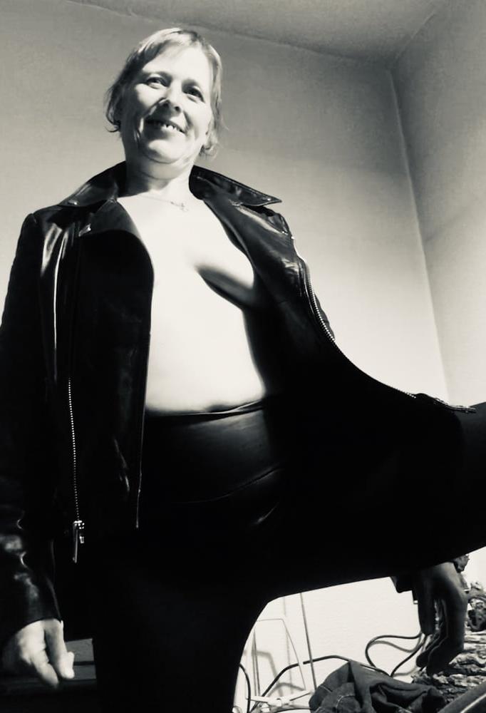 25P black and white set if dirty sexy rock chick british uk