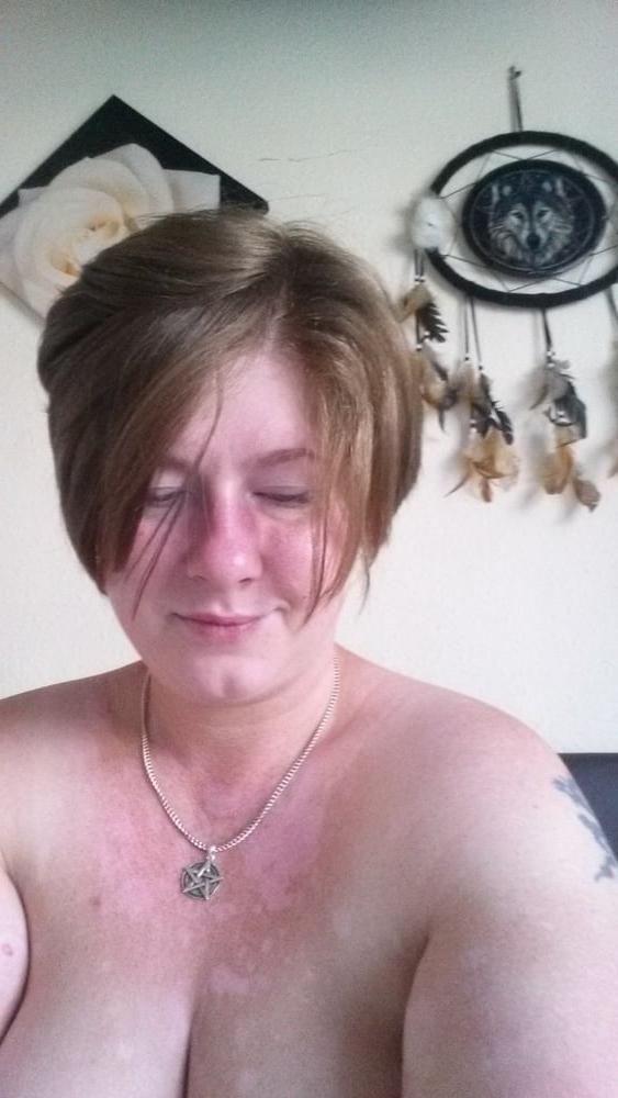 25P Keri, sexy UK Chunky MILF Slut