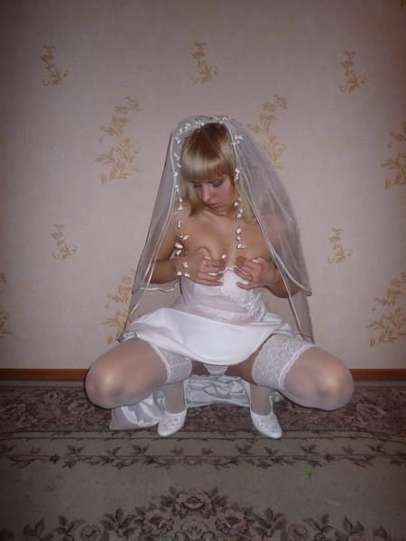 25P Who hasn't fucked the bride yet???