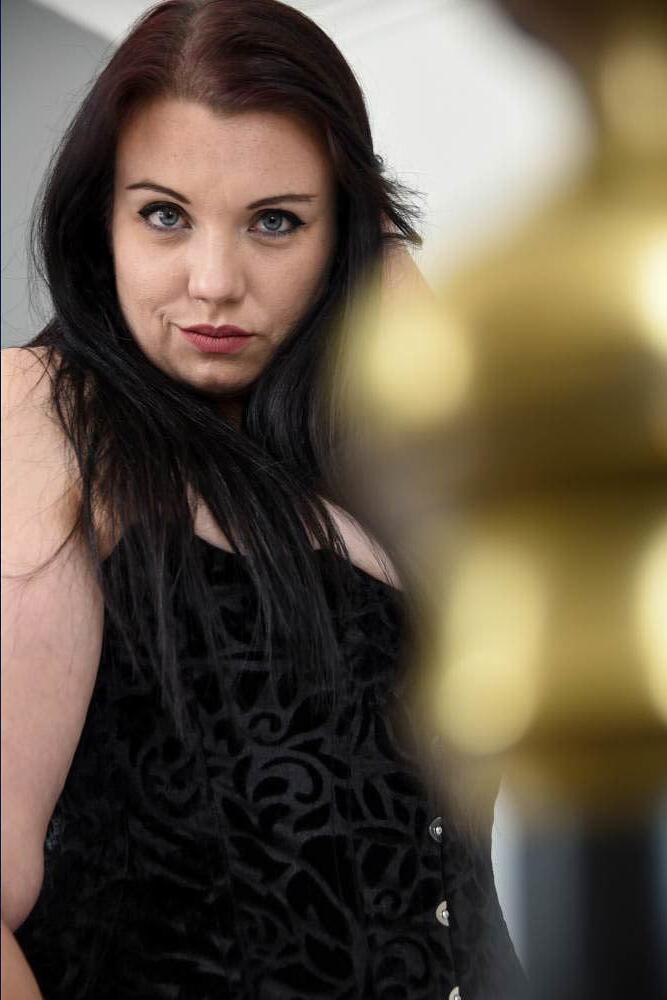 14P Bella, sexy UK Chunky Slut