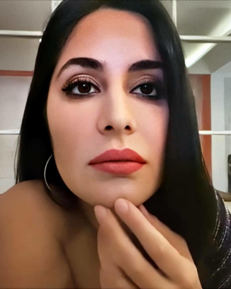 18P Makeup Queen