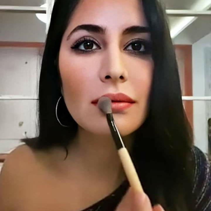 18P Makeup Queen