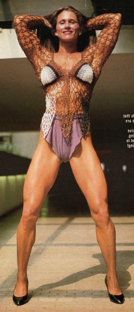 17P Rhonda Lundstedt! Pretty Classic Physique!