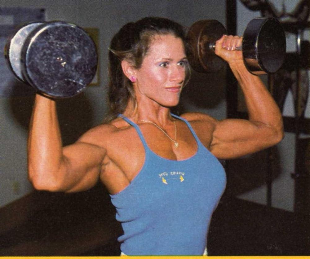 17P Rhonda Lundstedt! Pretty Classic Physique!