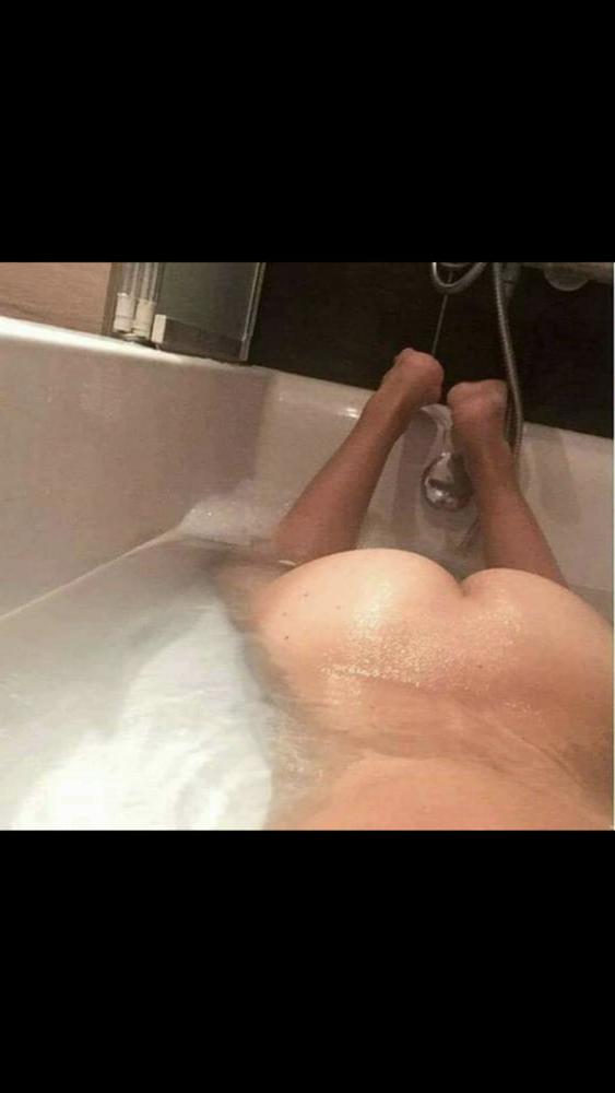 25P NUDE BITCH