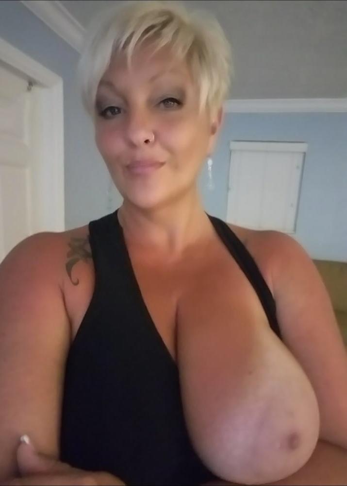 25P Chunky GILFs and MILFs #11 (Romania edition)