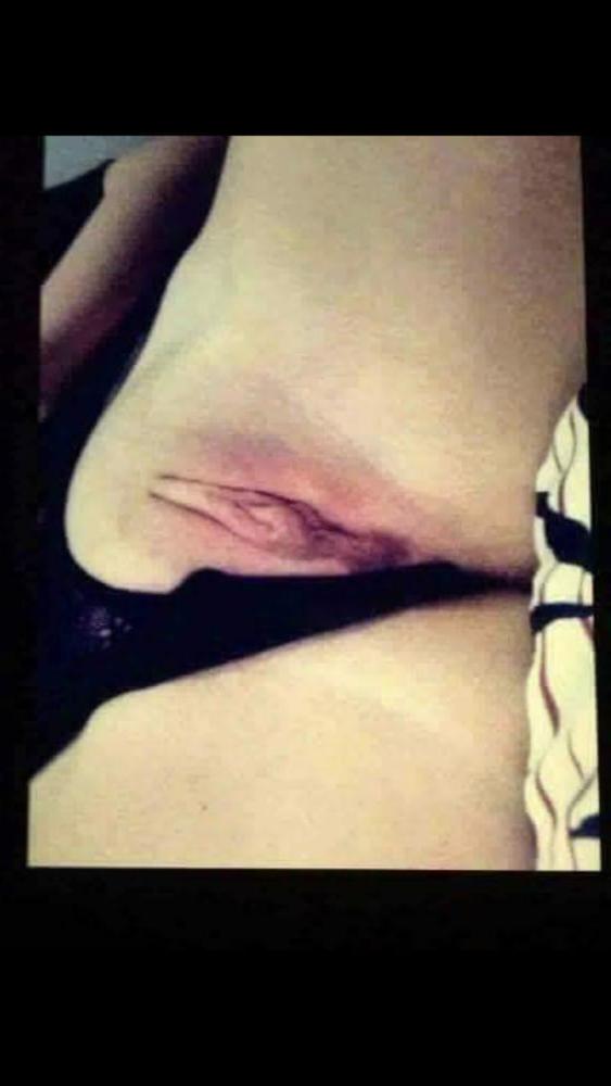 8P TEN PUSSYS BITCH
