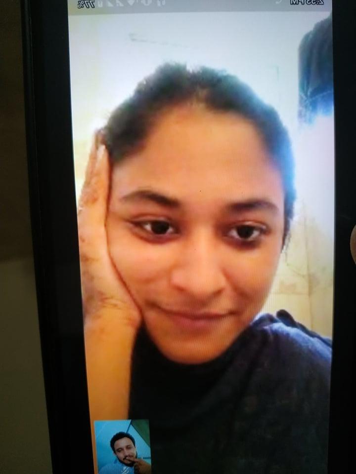 25P Bangladeshi Cute Girl Video Calling Nude Leaked from Boy