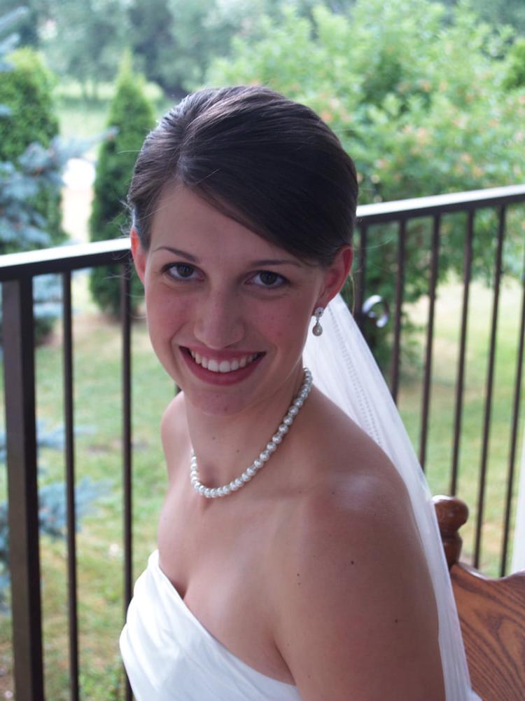 25P A bride's wedding and honeymoon