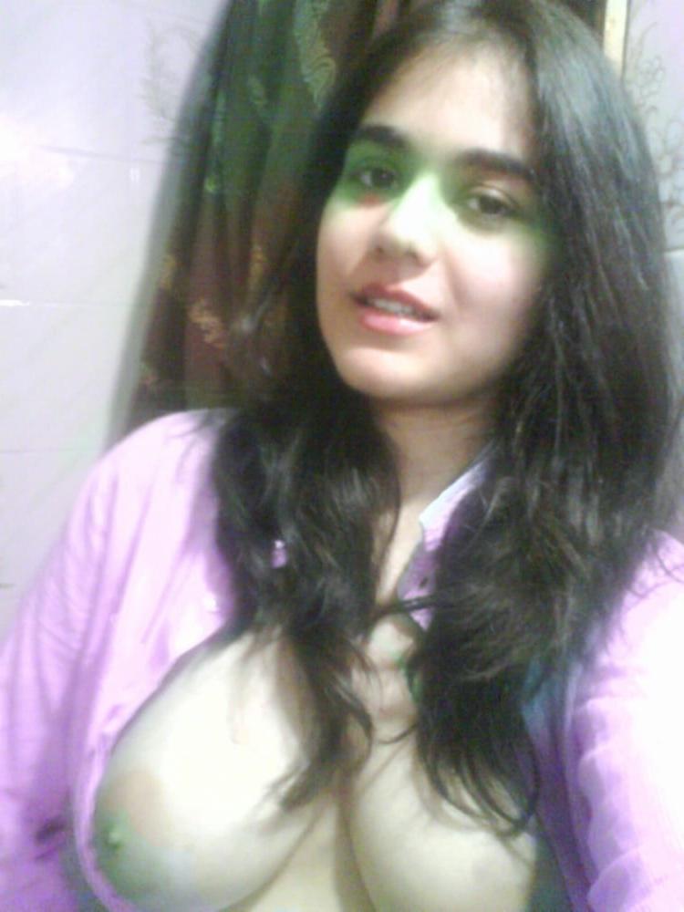 25P Desi cute gf