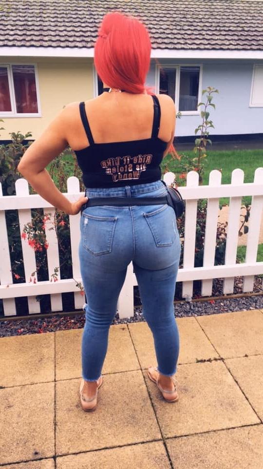14P Red Head Council Chav With Big Tits