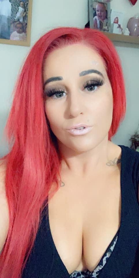 14P Red Head Council Chav With Big Tits