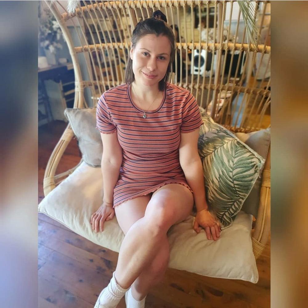 25P Big tits wives chubby exposed