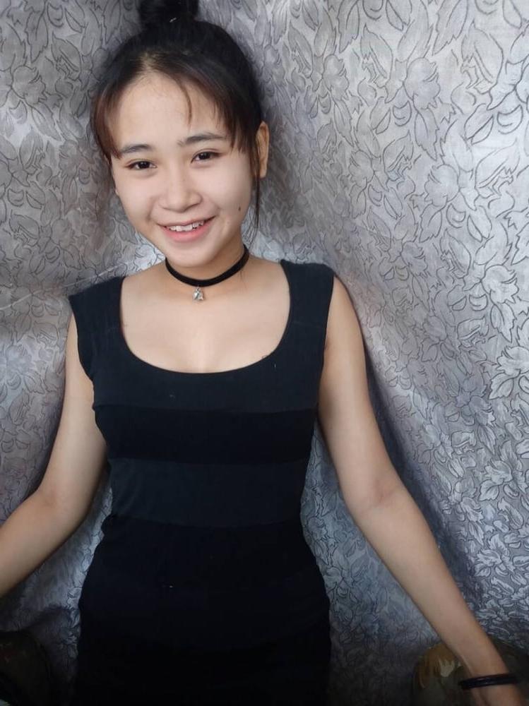 25P Nurul Nafisha Malay Bitch Naked