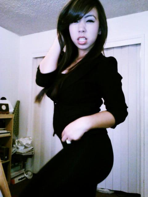 11P Asian Teen Selfie Queen