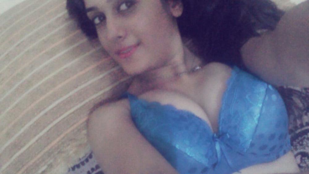 23P CUTE DESI GIRL 13
