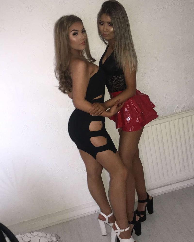 25P 400 red n black