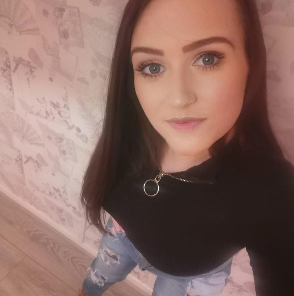 14P Red Head With Big Tits Wants Your Cock