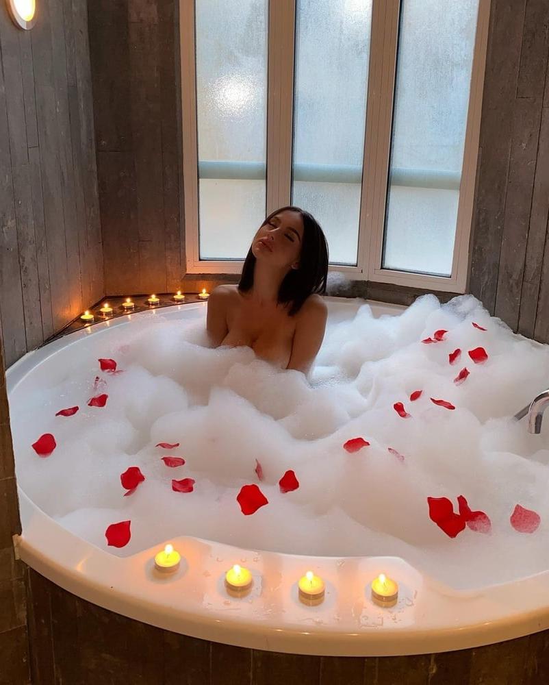 25P Carla Talon 10 couples parfaits tv reality Instagram