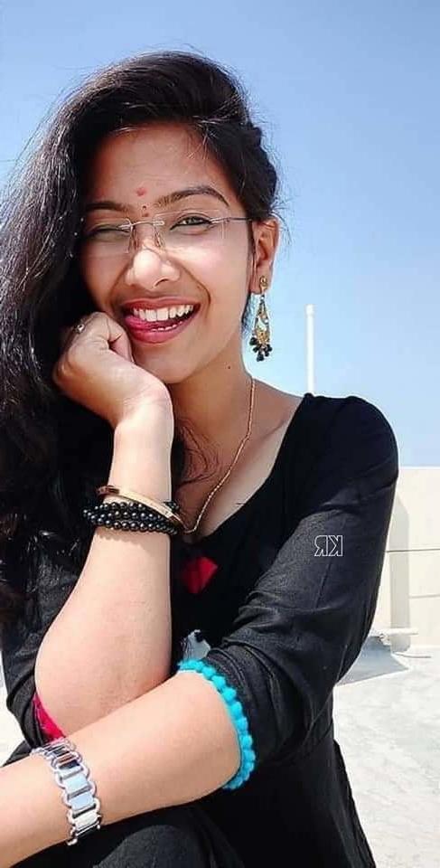 8P Cute girls