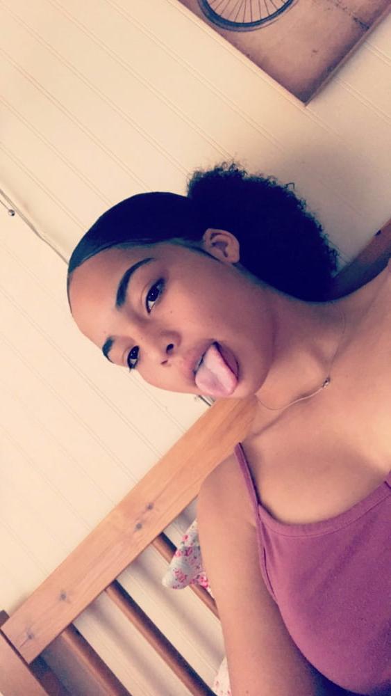 25P Young Beautiful perfect boob goddess exposed