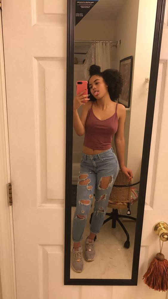 25P Young Beautiful perfect boob goddess exposed