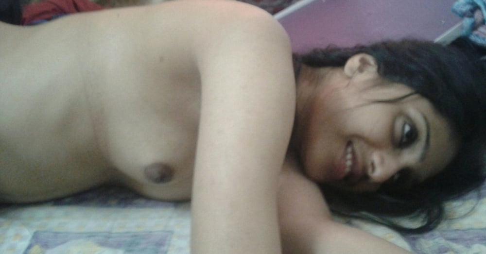 19P Desi small cute teen sonia