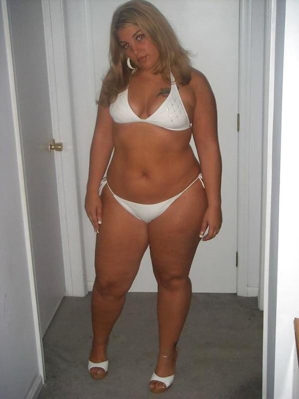 25P Chubby bikini bitches