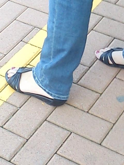 25P stranger's feet taken by me