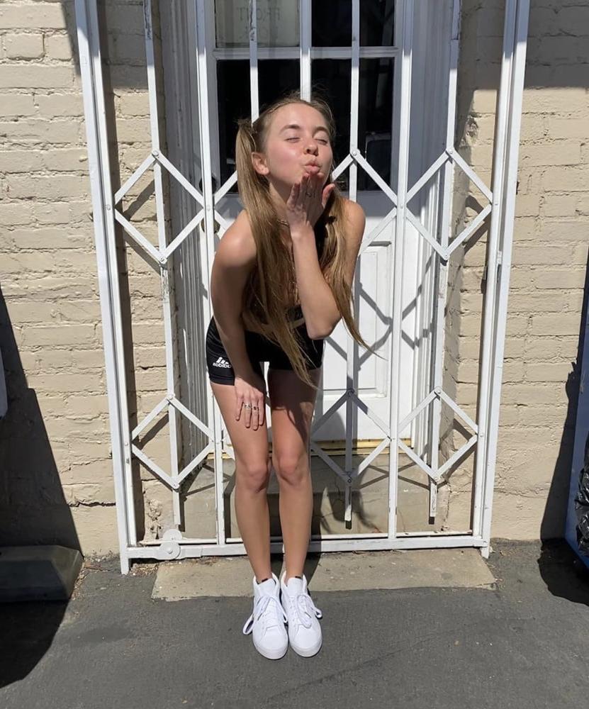 16P Micaela buss black cock loving slut