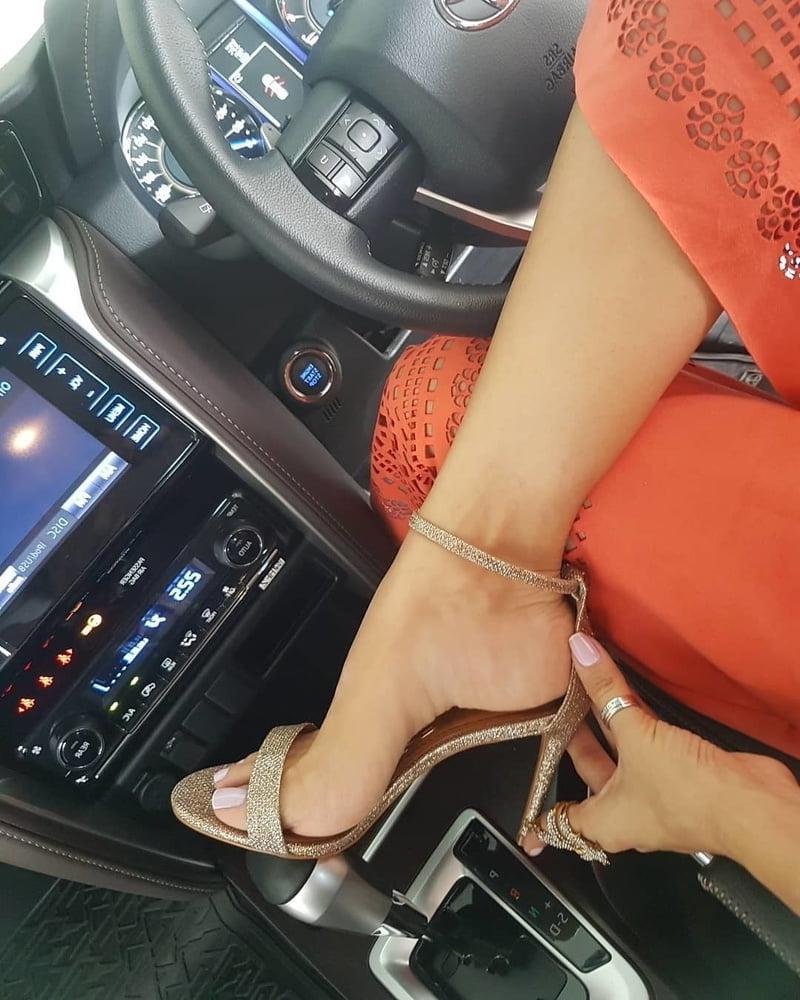 25P Sexy Feet Goddesses (Insta, Foot)