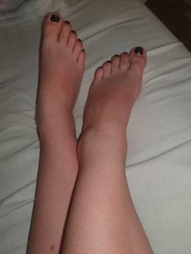 24P British rose soles and toes