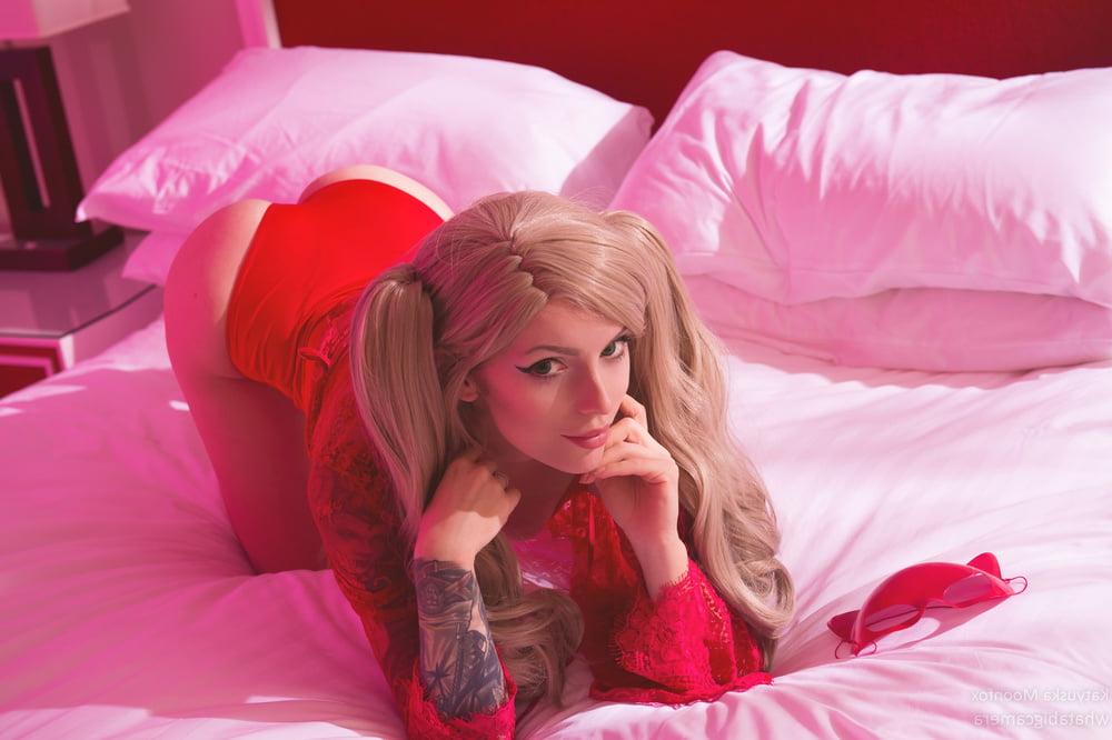25P KMFX - Red Lingerie
