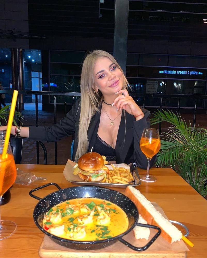 25P Ada Sledz 20y.o. Love Island Poland Goddess