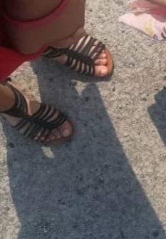 25P Teen Feet