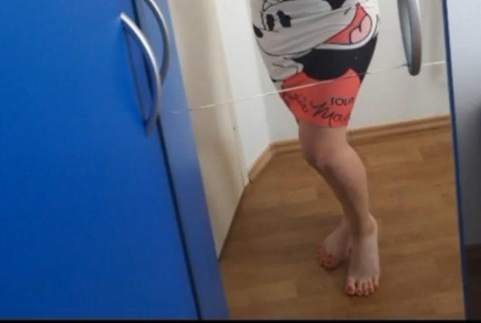 25P Teen Feet