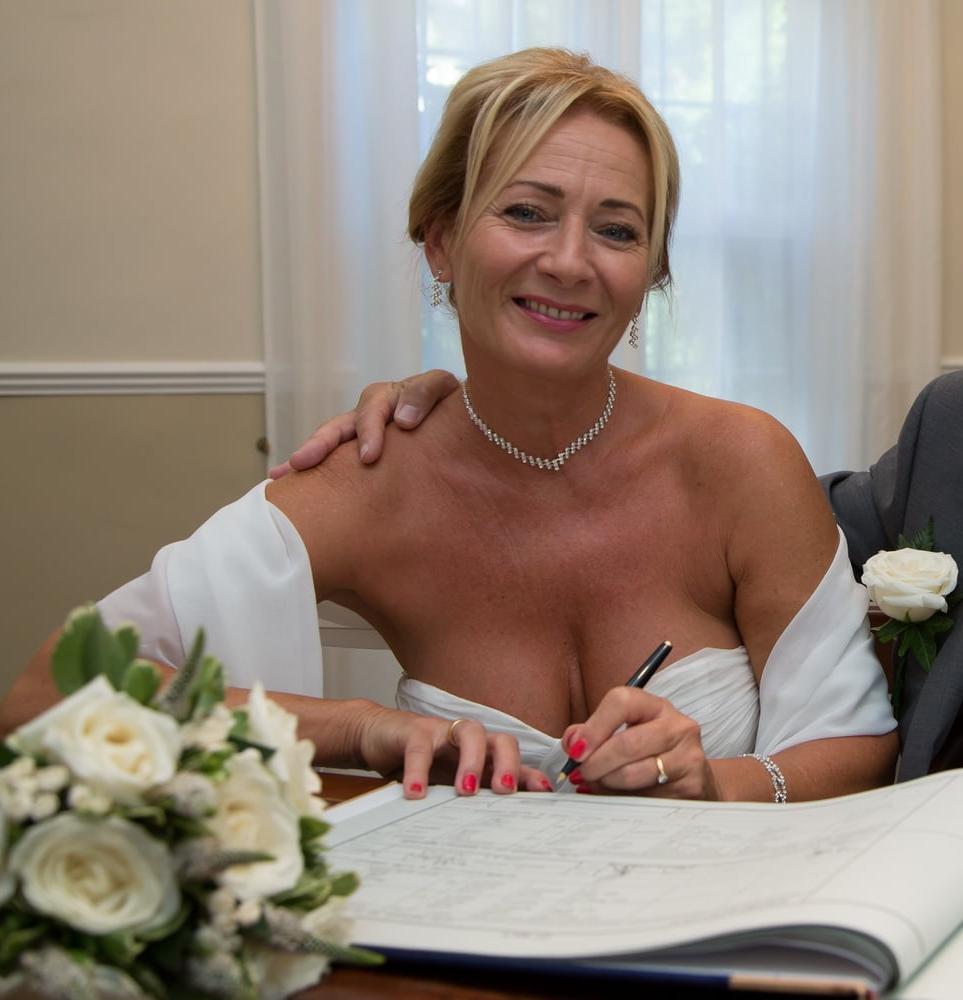 15P Real Milfs, do it ? yes or no ?